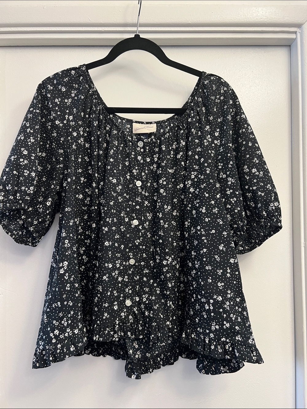 Universal Thread Black Floral Button-Front Blouse